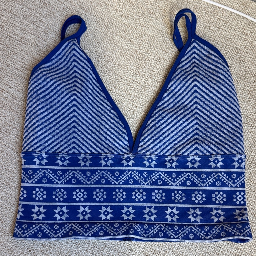 Free People Movement V neck crop tank NWOT Size XS/S